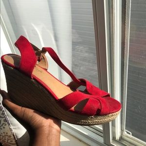 American eagle Heels